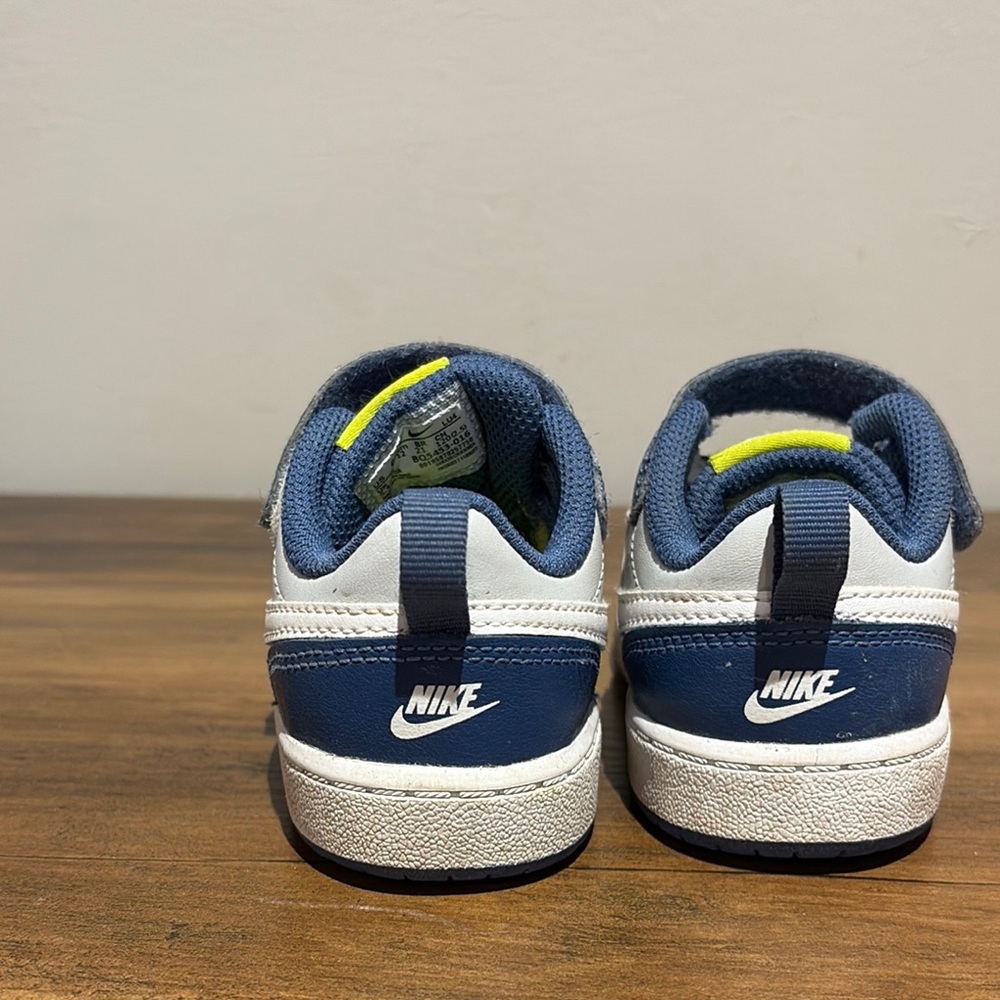 Nike Blue and White Sneakers with Velcro Strap - Picture 3 of 8